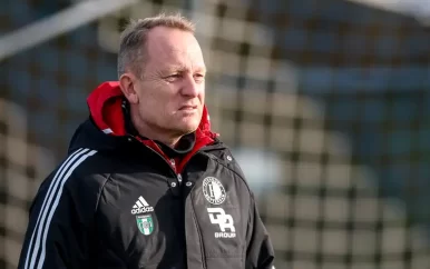 Feyenoord Vrouwen ontslaat trainer Mulder na vier wedstrijden zonder winst