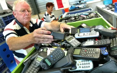 Nederlanders kunnen maar moeilijk afstand doen van oude smartphone