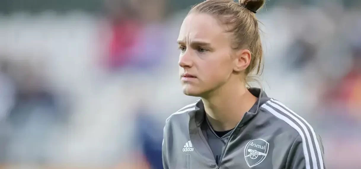 Miedema krijgt van Arsenal in moeizame periode vrijaf om zich op te laden