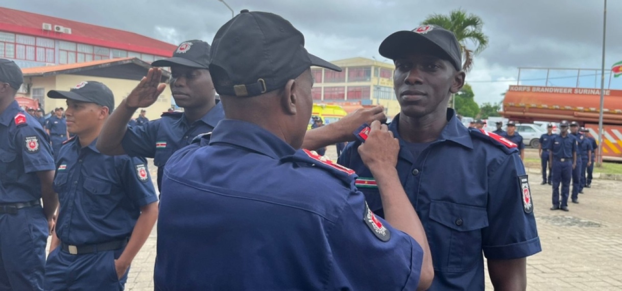 Korps Brandweer Suriname versterkt met 147 manschappen