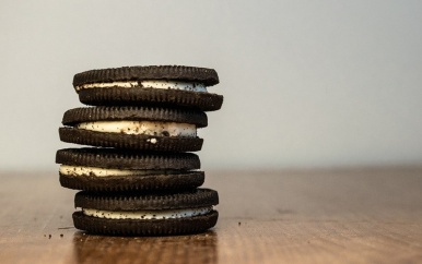 Oreo-koekjes zwart dankzij grote hoeveelheden milieuvervuilend ammoniak