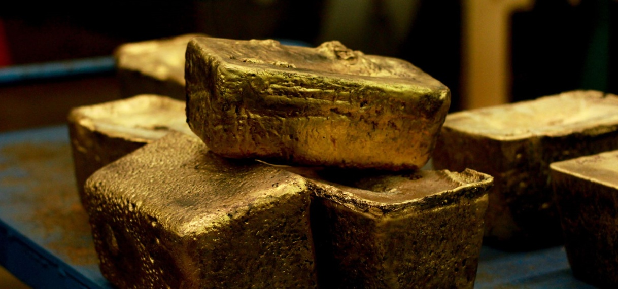 Regering gaat 1% extra innen op goud royalty’s