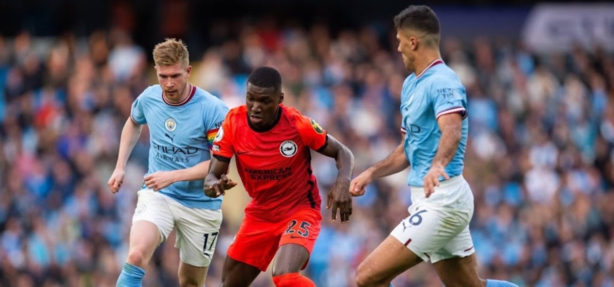 Voetballer Caicedo smeekt Brighton om recordtransfer naar Arsenal