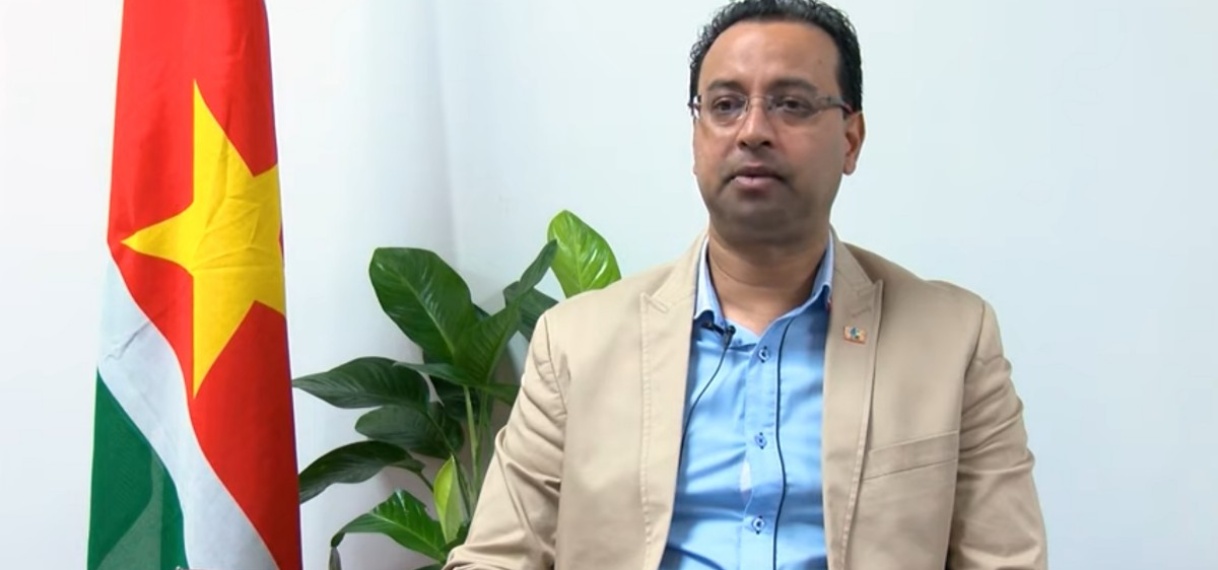 Minister OW niet op de hoogte ontruiming berm ondernemers Flora