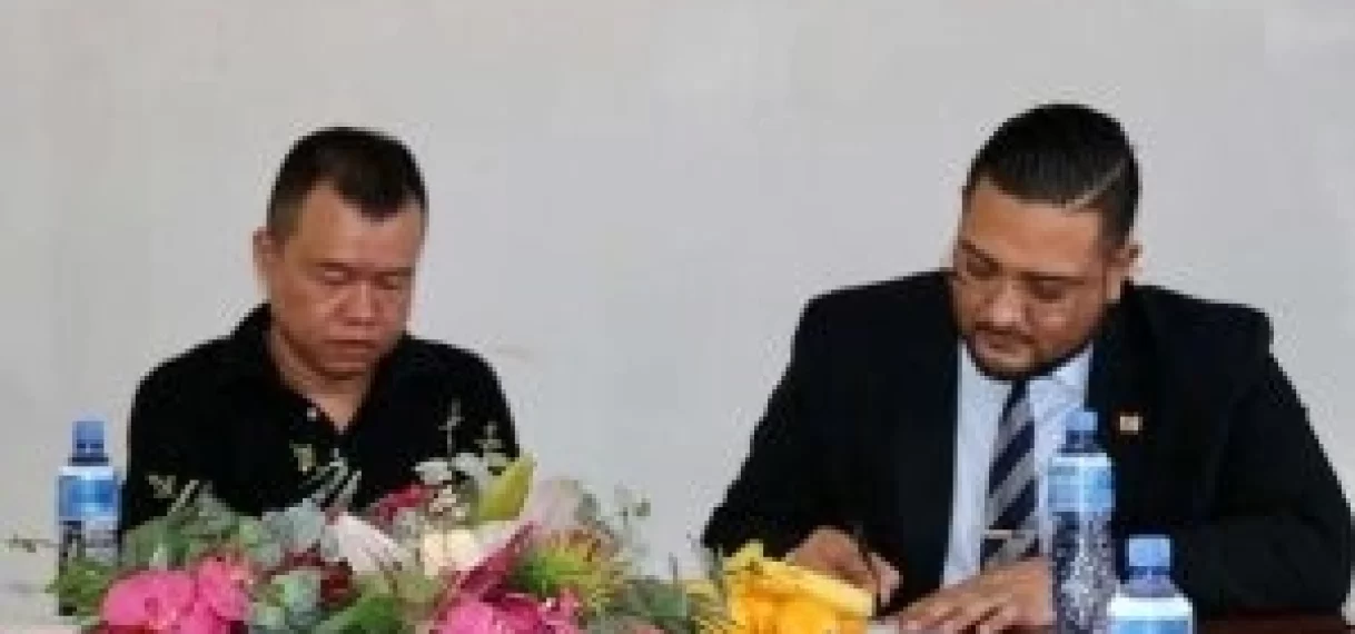 Zhe Jiang handelsvereniging doneert goederen aan SoZaVo