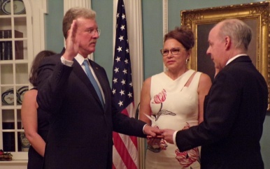 Nieuwe Amerikaanse Ambassadeur voor Suriname