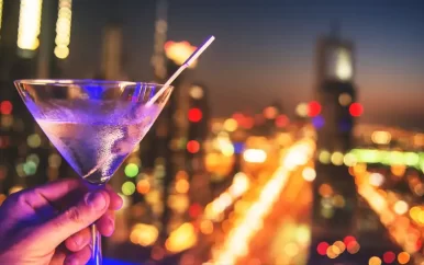 Dubai schrapt belasting op alcohol om meer toeristen te trekken