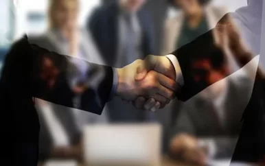 IDB en CBvS praten over elektronisch betalings-verwerkings-systeem