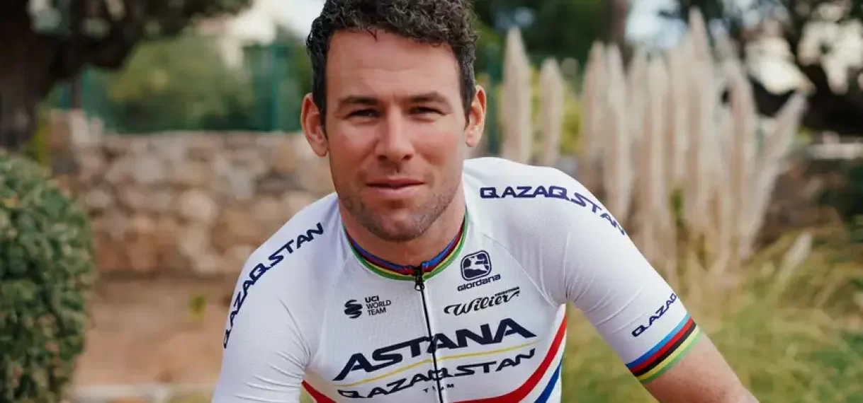 Cavendish tekent bij Astana en hoopt dit jaar Tour-record Merckx te verbeteren