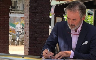 Walter Oostelbos, nieuwe Nederlandse Ambassadeur