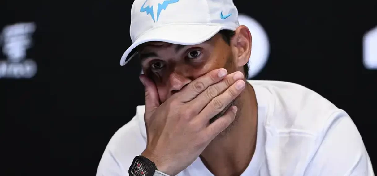 Nadal is er kapot van dat blessure weer tot Australian Open-uitschakeling leidt