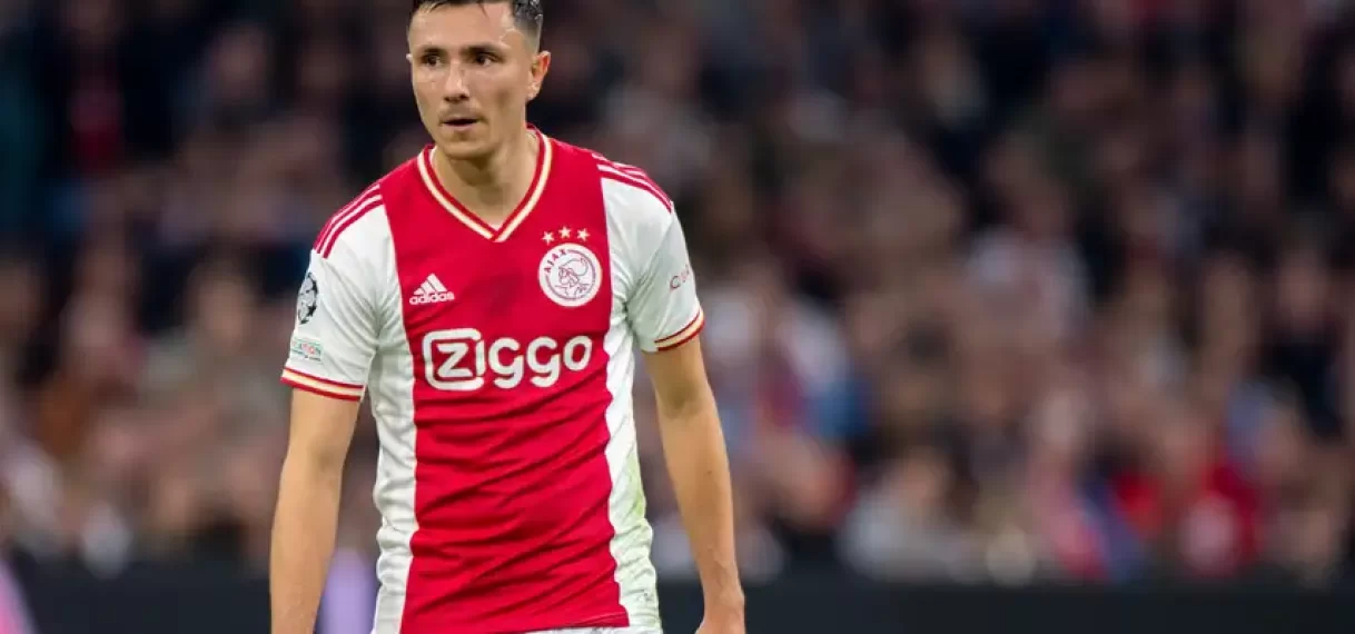 Ajax met Berghuis en Kudus in Klassieker, Feyenoord ongewijzigd