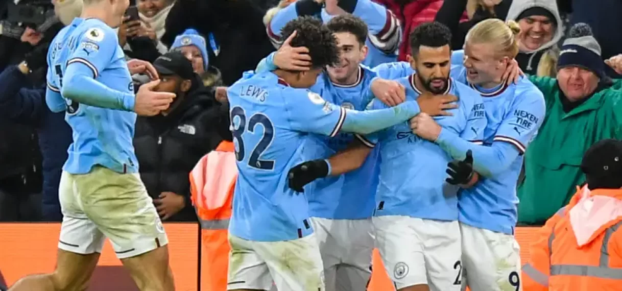 Manchester City rekent dankzij weergaloos kwartiertje af met Tottenham Hotspur