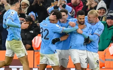 Manchester City rekent dankzij weergaloos kwartiertje af met Tottenham Hotspur
