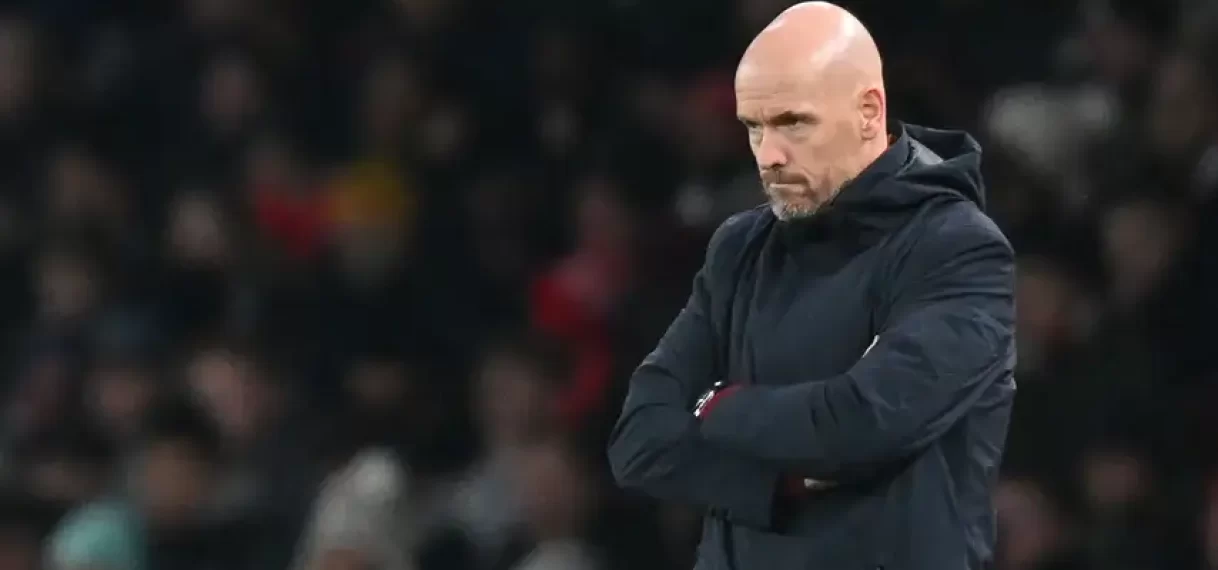 Ten Hag ergert zich aan manier waarop United doelpunten weggaf tegen Arsenal