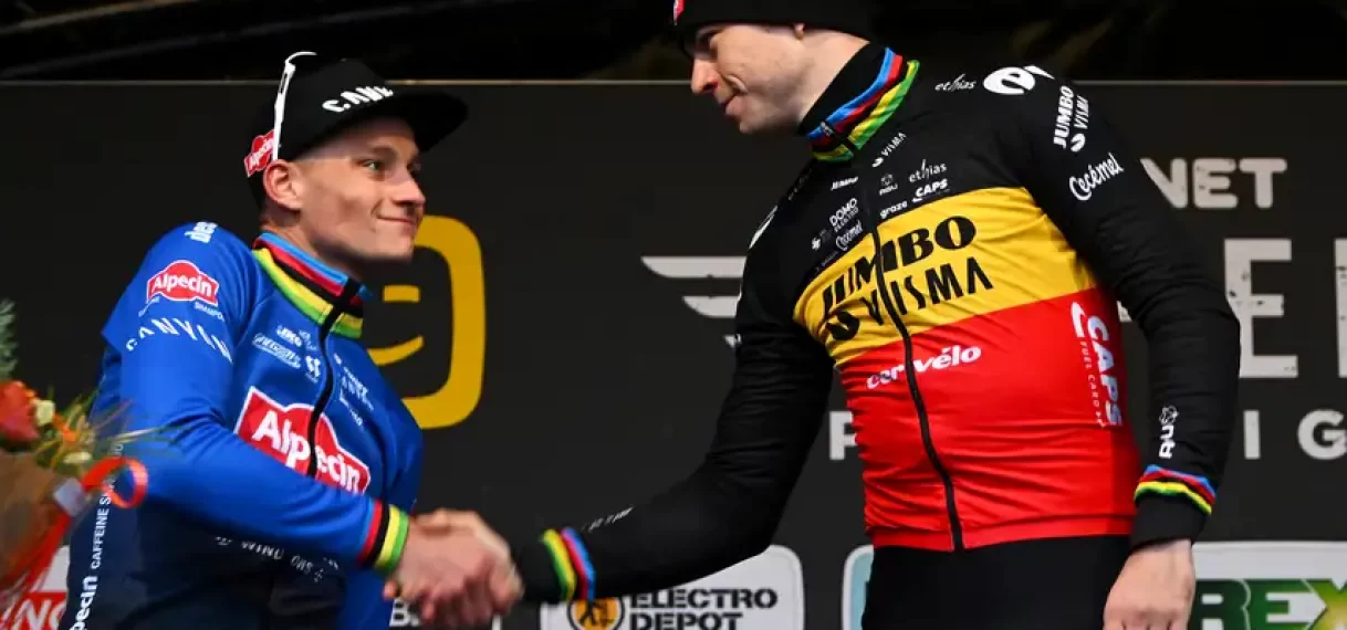 Van der Poel klaar voor WK-duel met Van Aert: ‘Verhouding is fiftyfifty’