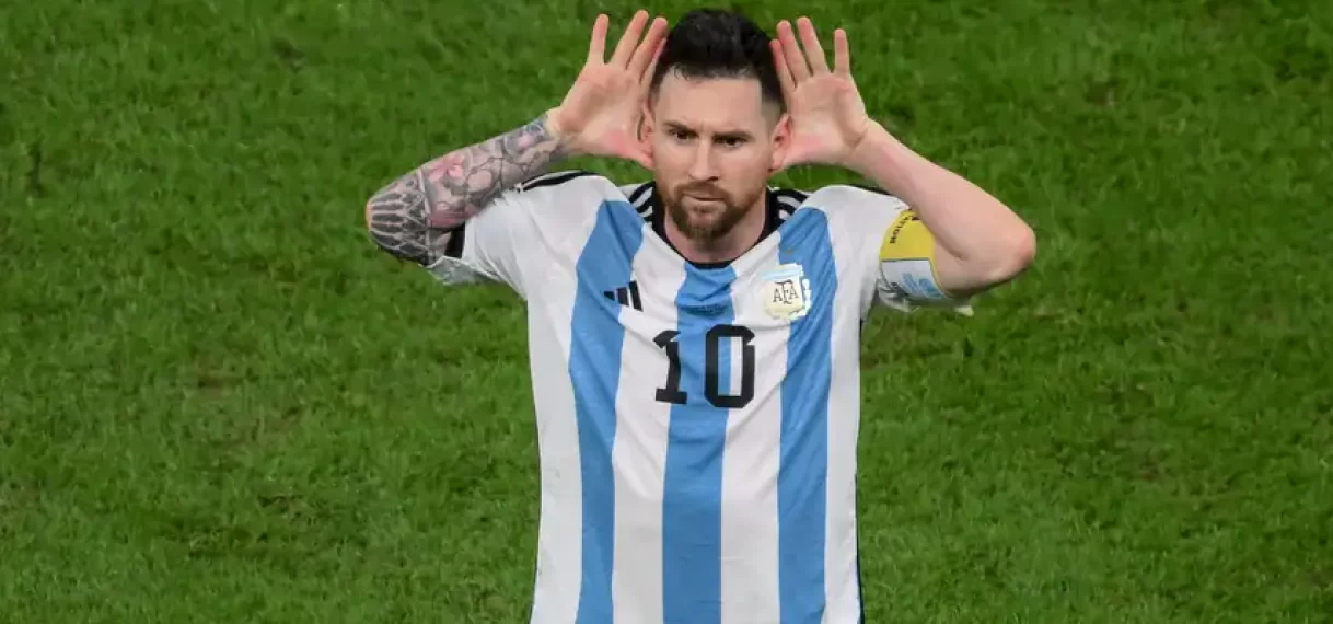 Messi niet trots op gedrag in duel met Oranje: ‘Gebeurde in heetst van de strijd’