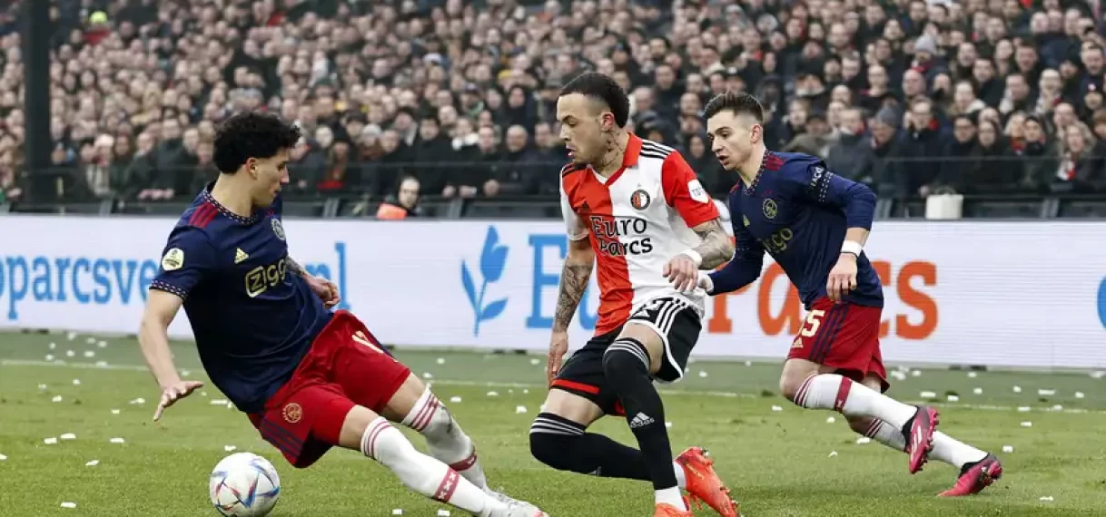 2,1 miljoen mensen zien Klassieker: recordaantal kijkers voor Eredivisie-wedstrijd
