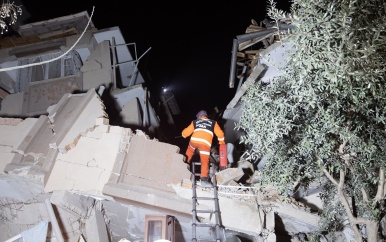 UPDATE: Weer zoektocht naar overlevenden in Turkije na nieuwe aardbeving