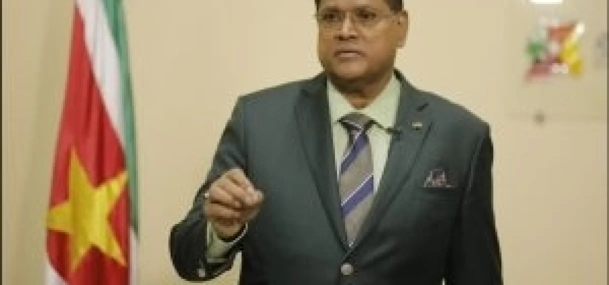 President Santokhi: ‘Reële economie opbouwen is zeer important’