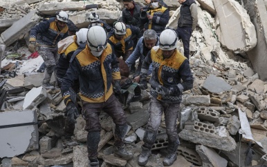 Nog steeds mensen gered; ook Witte Helmen ronden hulpacties in Syrië af