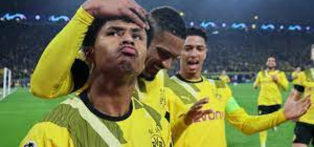 Dortmund wint bij terugkeer Haller op Champions League-niveau nipt van Chelsea