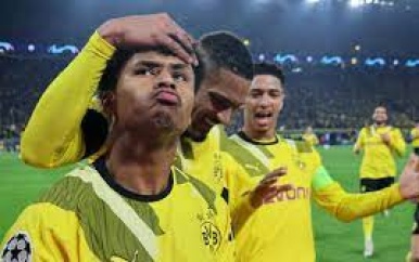 Dortmund wint bij terugkeer Haller op Champions League-niveau nipt van Chelsea