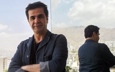 Iraanse regisseur Jafar Panahi na ruim half jaar vrijgelaten uit gevangenis