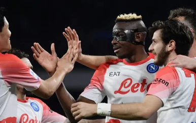 Napoli zet zegereeks voort tegen Cremonese en gaat nog steviger aan kop