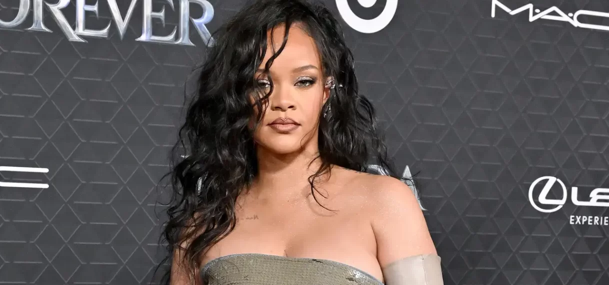 Rihanna treedt op bij Super Bowl, komt er dan ook eindelijk een nieuw album?