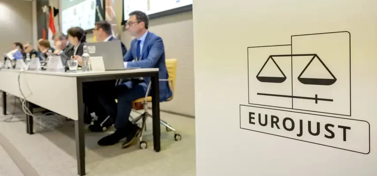 Vanmiddag nieuwe onderzoeksresultaten: wie haalde vlucht MH17 neer?