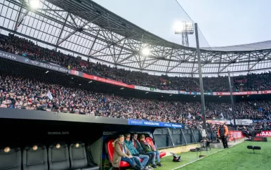 Ook in KNVB-beker hoge netten bij Feyenoord-Ajax, maar ze duperen tv-kijker niet