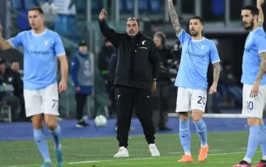 Lazio-coach Sarri hekelt houding van zijn spelers na nederlaag tegen AZ