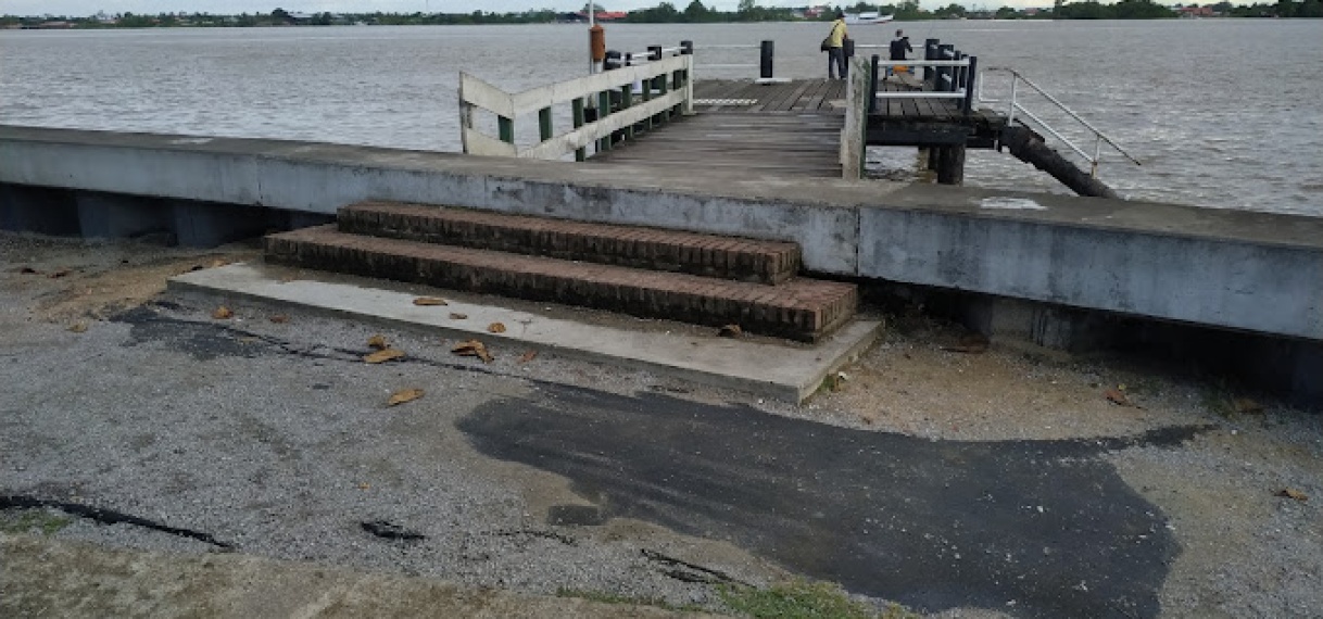 Pier nabij Marinetrap krijgt herstelbeurt