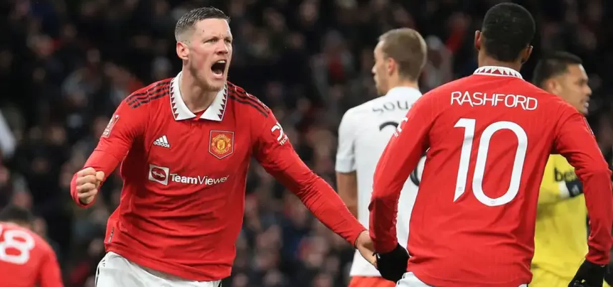 Ten Hag looft Weghorst na comeback United: ‘Hij was een van de beste spelers’