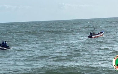 Drie vissersvaartuigen en vangst in beslag genomen door de Kustwacht.