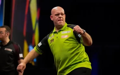 Van Gerwen neemt revanche op Van Duijvenbode en wint Players Championship