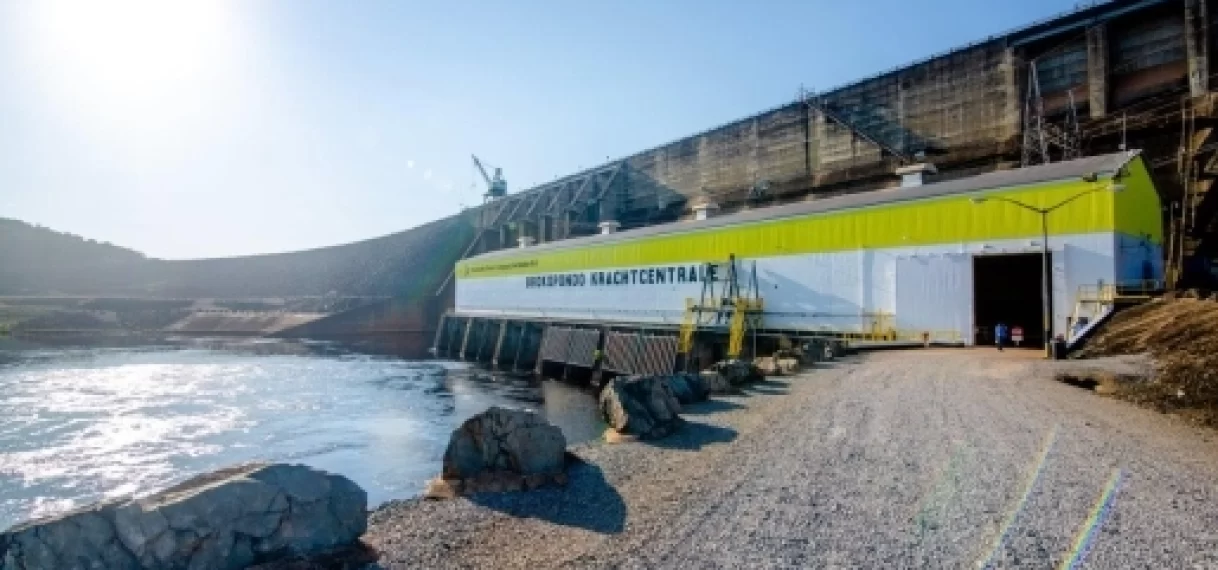 Staatsolie geeft tekst en uitleg over de prijs van elektriciteit