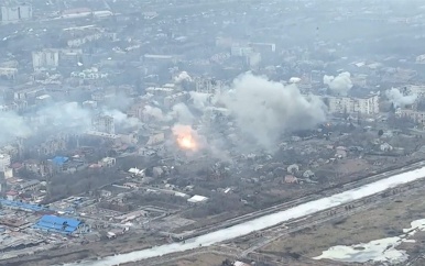 Straatgevechten in Bachmoet: ‘Russische positie zonder munitie in gevaar’