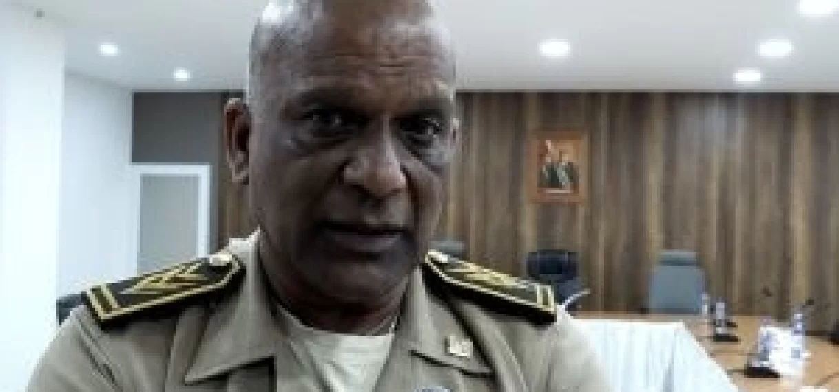 Districtscommissaris Bhola garandeert veiligheid samenleving op 24 maart