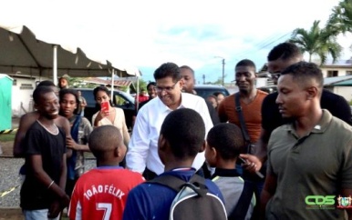 Social Army krijgt ondersteuning van President Santokhi