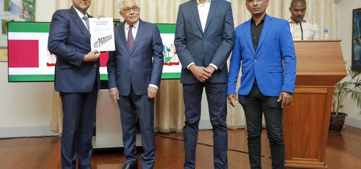 Studiegroep Aanpassing Kiesregeling beveelt gemengd systeem aan