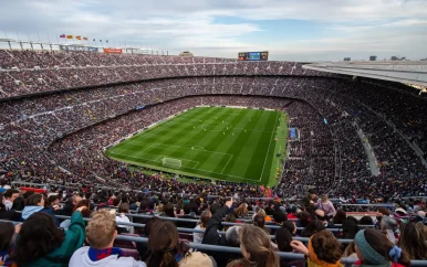FC Barcelona aangeklaagd vanwege omkoping via oud-scheidsrechtersbaas