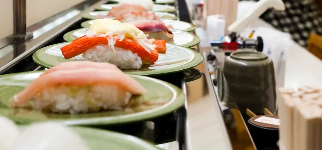 Japanse politie arresteert drie mensen om onsmakelijke ‘sushiterreur’