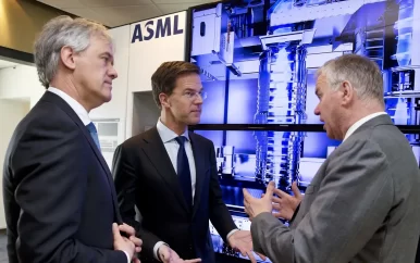 VS botst met China en het Veldhovense ASML zit in de kreukelzone