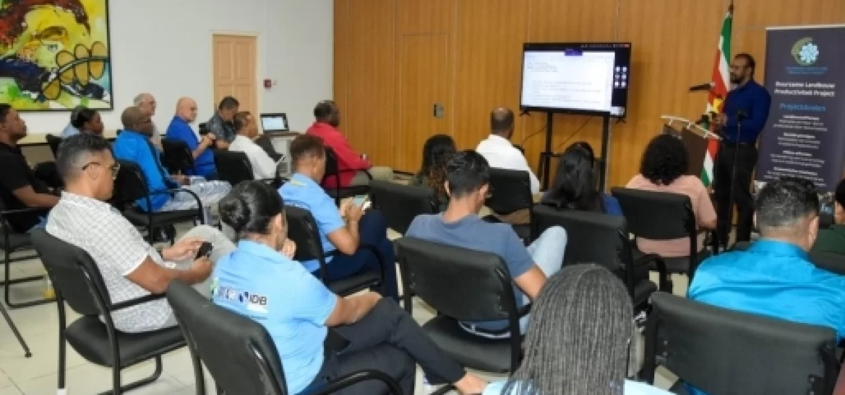 Efficiënt beheer watersysteem Nannizwamp cruciaal voor rijststeelt