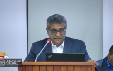 Raghoebarsing: “Maatregelen valuta transacties niet bedoeld om vrijheid van handelen weg te nemen”