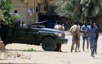 Strijdende partijen in Sudan lijken in te stemmen met korte wapenstilstand
