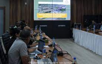 Woningbouw geniet hoge prioriteit bij president Santokhi