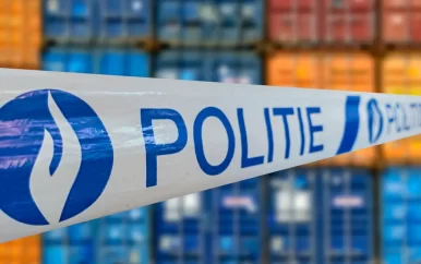 Illegaal feest in België trekt zoveel bezoekers dat politie niet kan ingrijpen